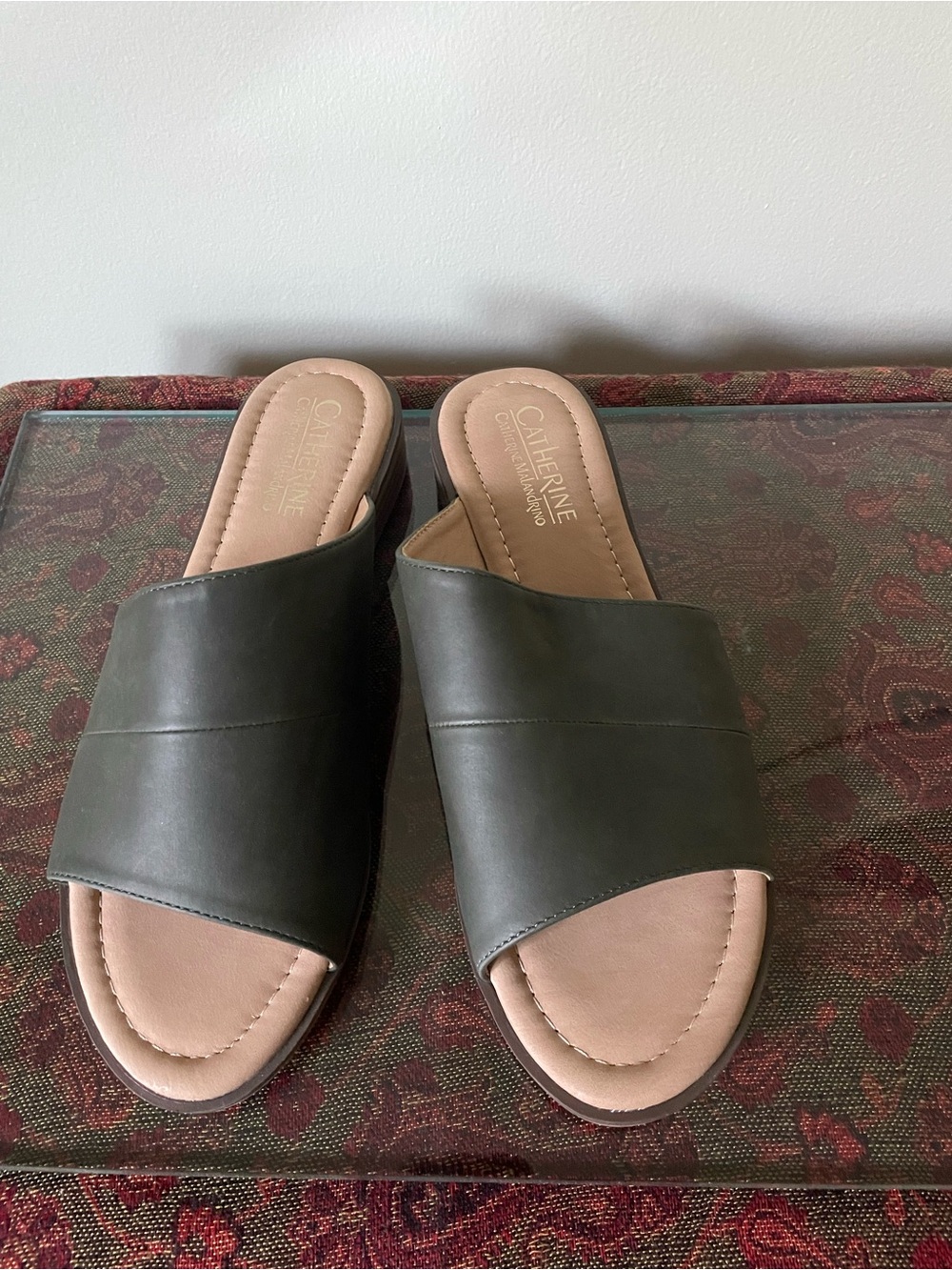 Catherine Malandrino Olive Leather Slide Sandals NWOT